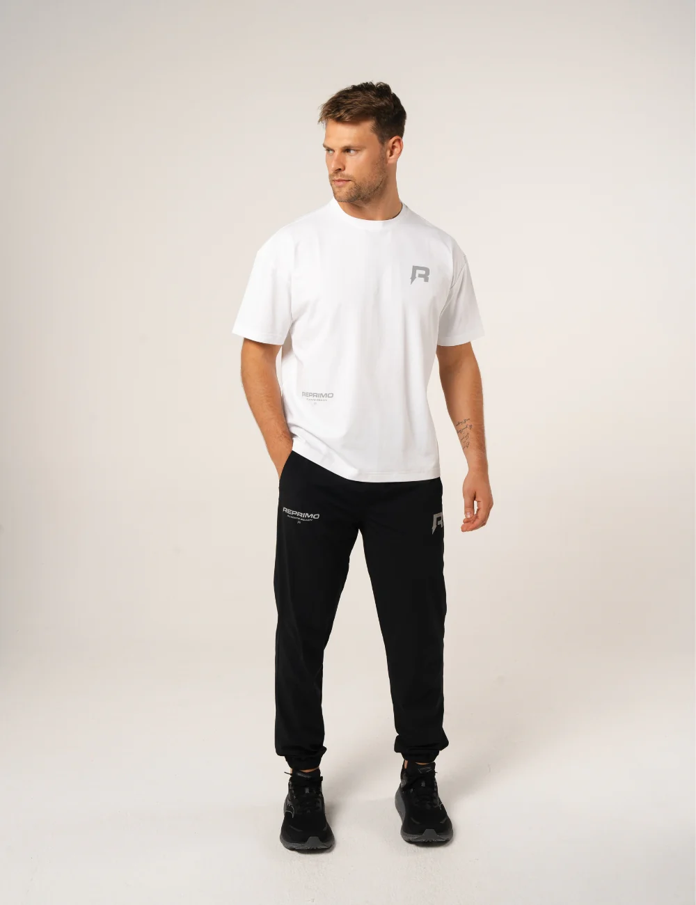 AR COLLECTIVE T-SHIRT - WHITE - Image 4