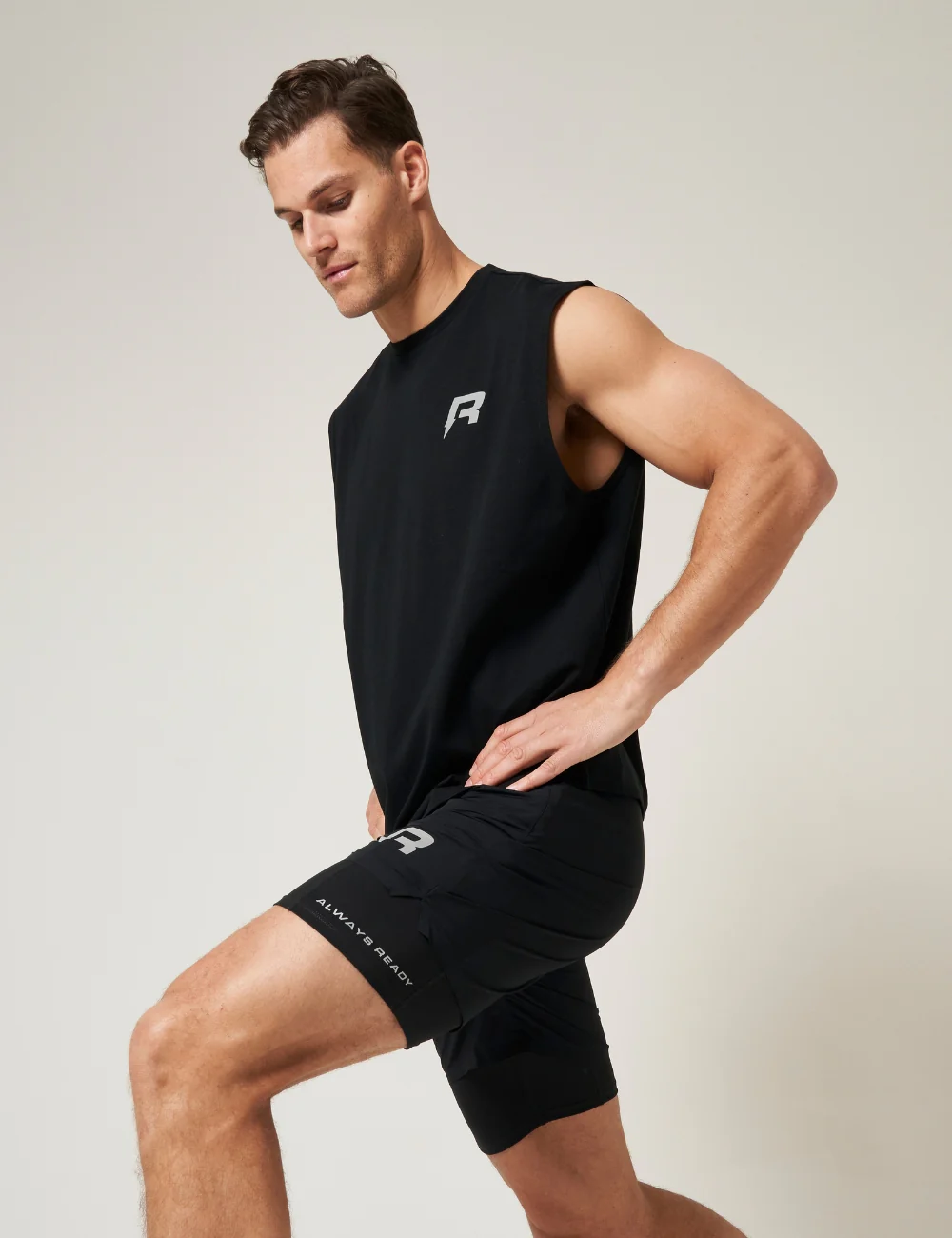 AR COLLECTIVE VEST - BLACK - Image 4