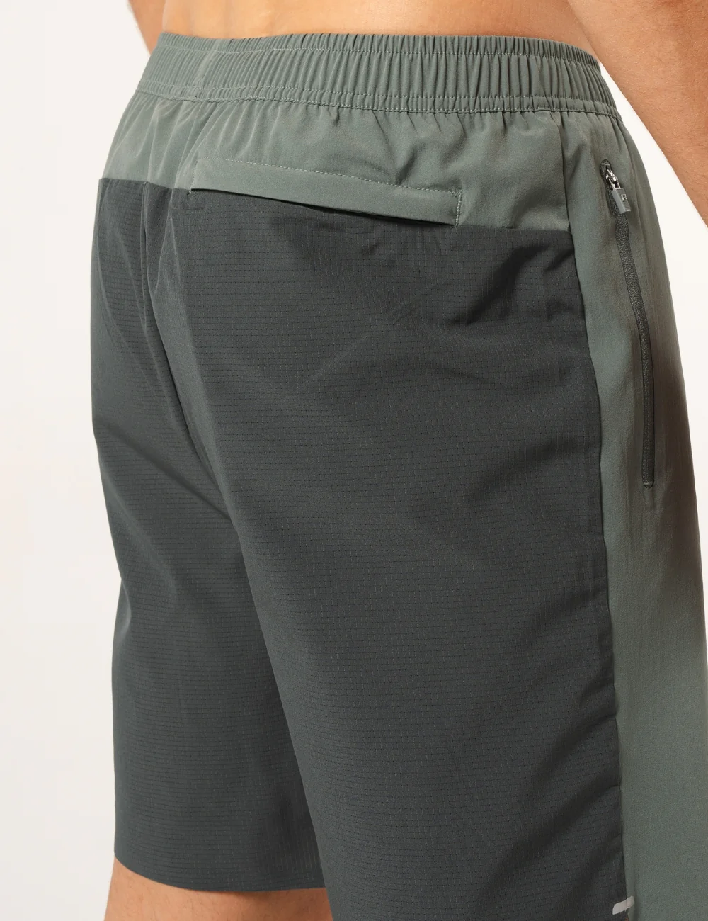 CLIMA SHORTS - URBAN FERN / DARK MOSS - Image 3