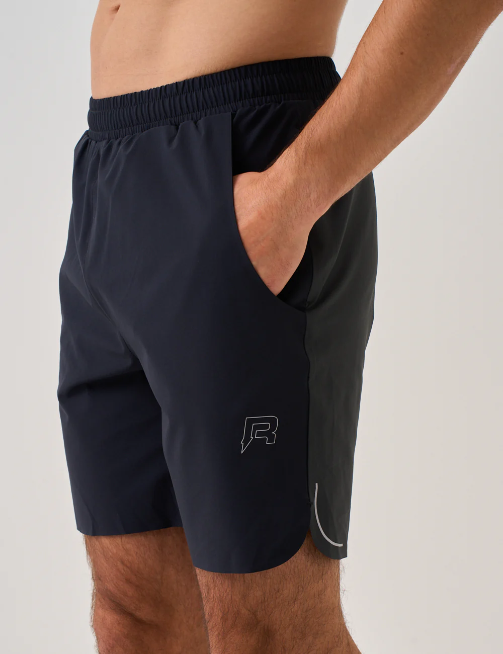 CURVE SHORT - BLACK / BLACK SAND - Image 4