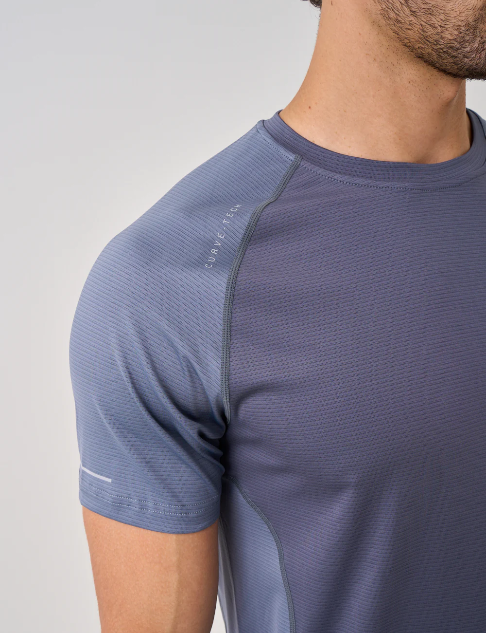 CURVE T-SHIRT - TURBULENCE / BLUE STEEL - Image 4