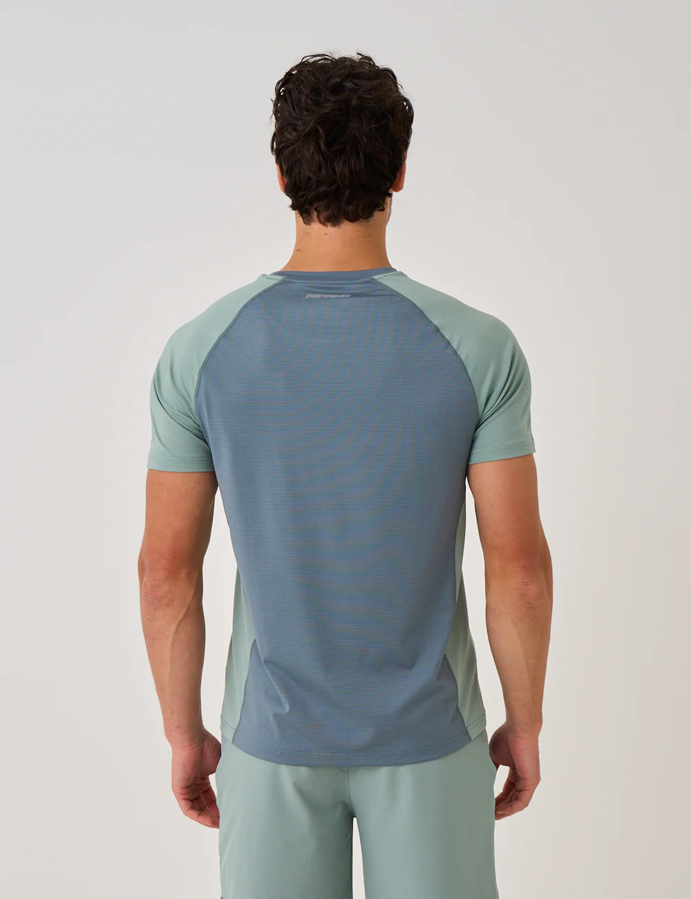 CURVE T-SHIRT - URBAN FERN / BOTTLE GREEN - Image 2