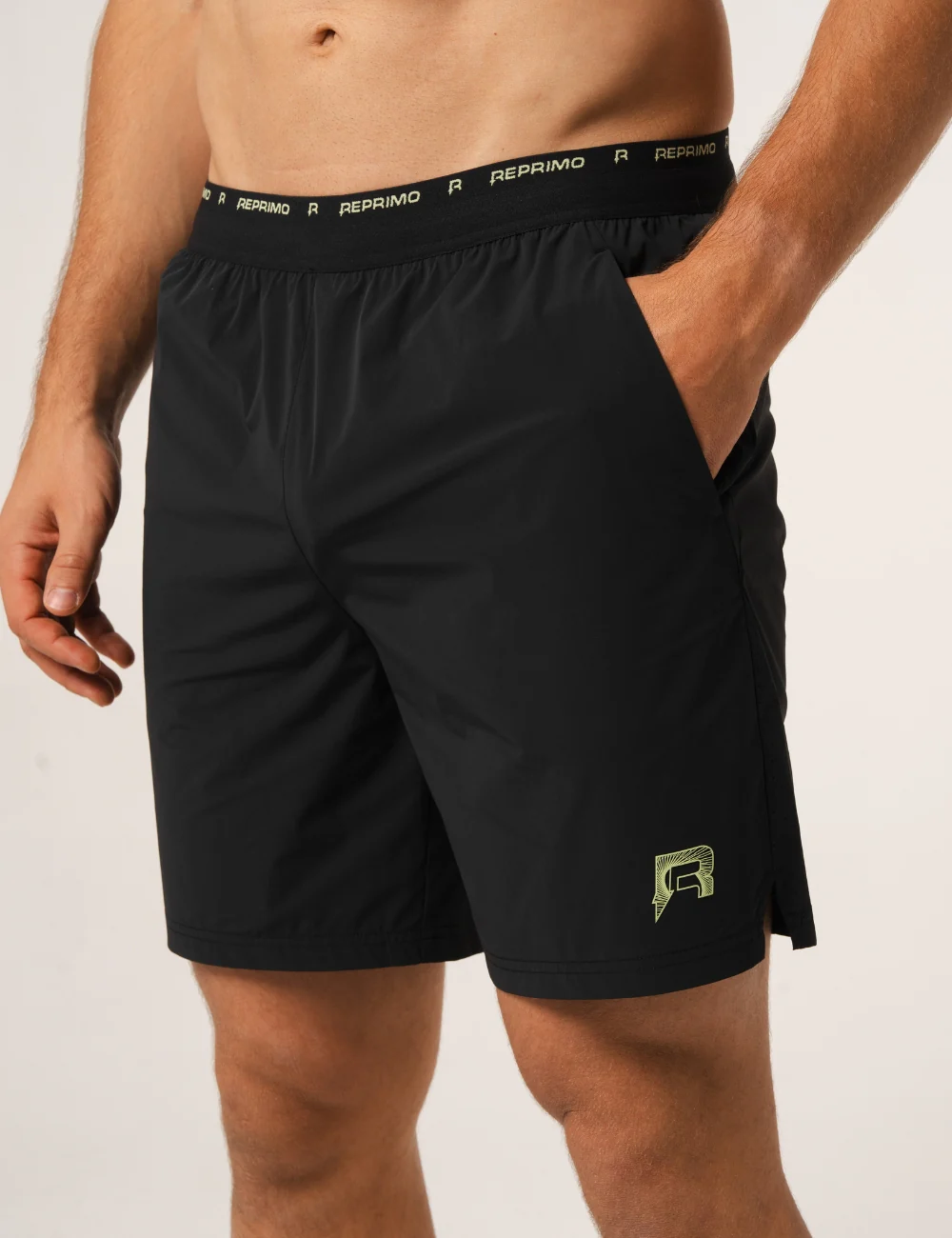 HELIX SHORTS - BLACK - Image 3