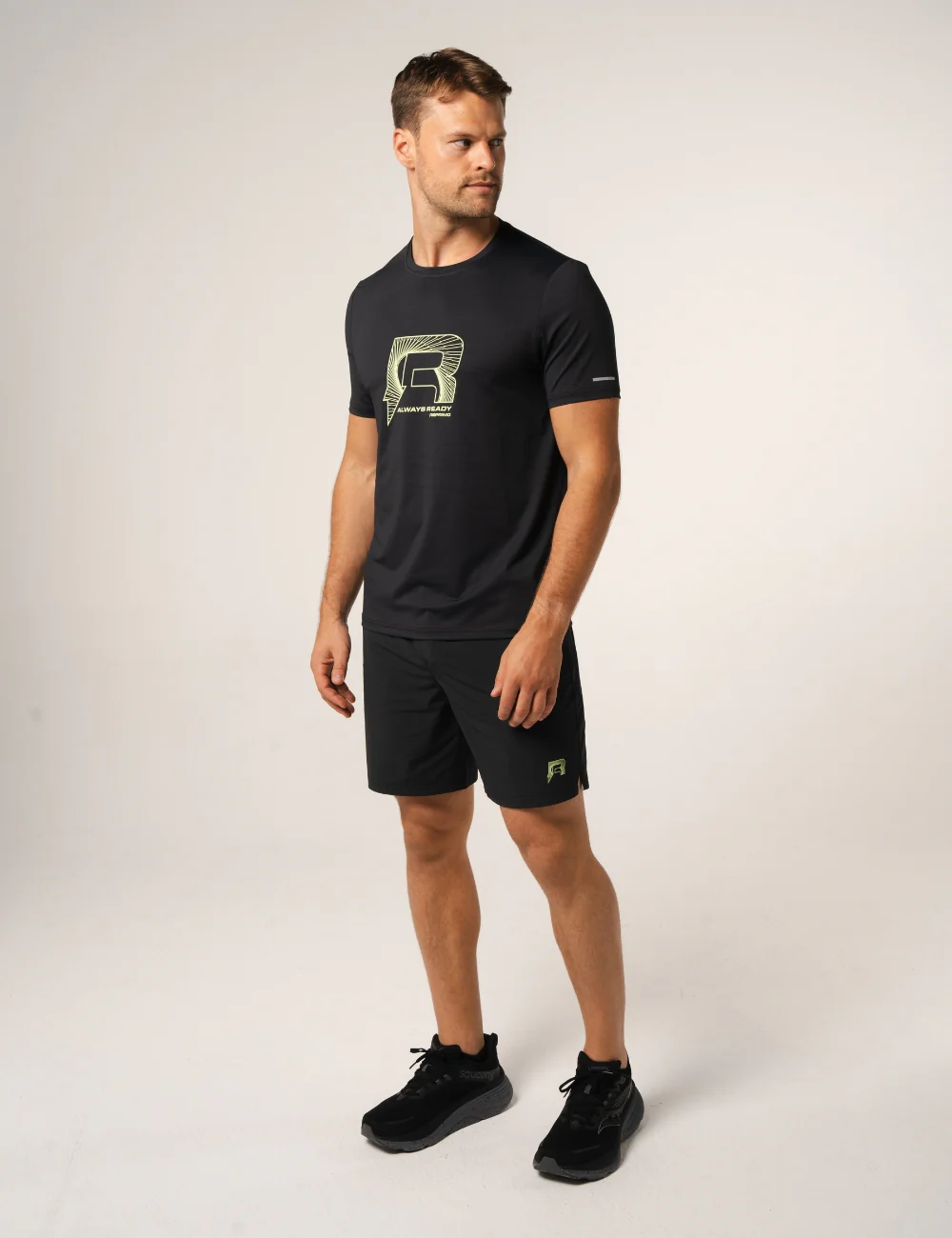 HELIX SHORTS - BLACK - Image 4