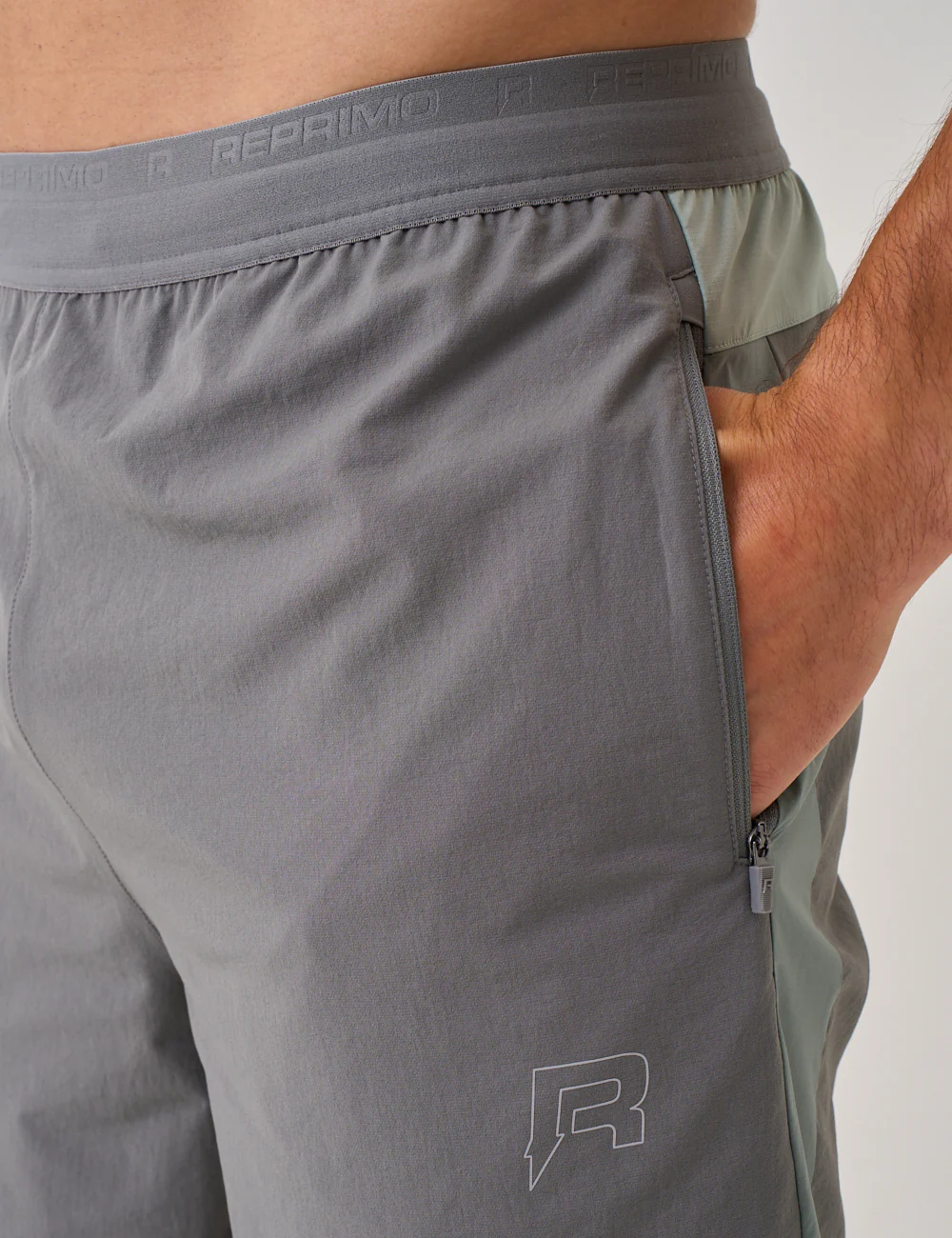 IMPACT SHORT - MINT / DARK SAGE - Image 4