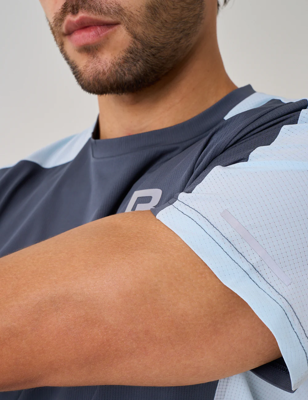 NOVA T-SHIRT - SKY BLUE / TURBULENCE - Image 2