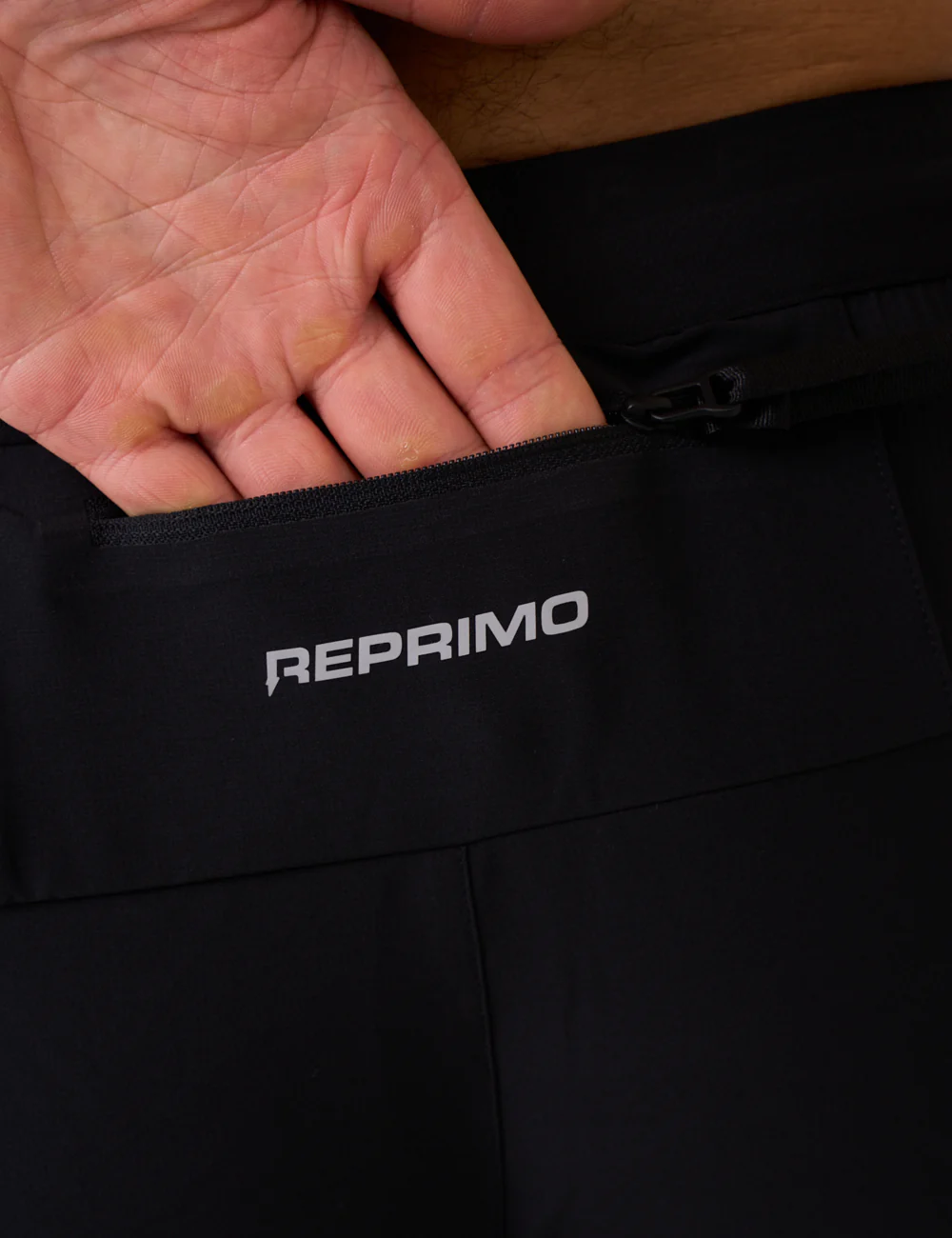 RISE TRACK PANT - BLACK - Image 4