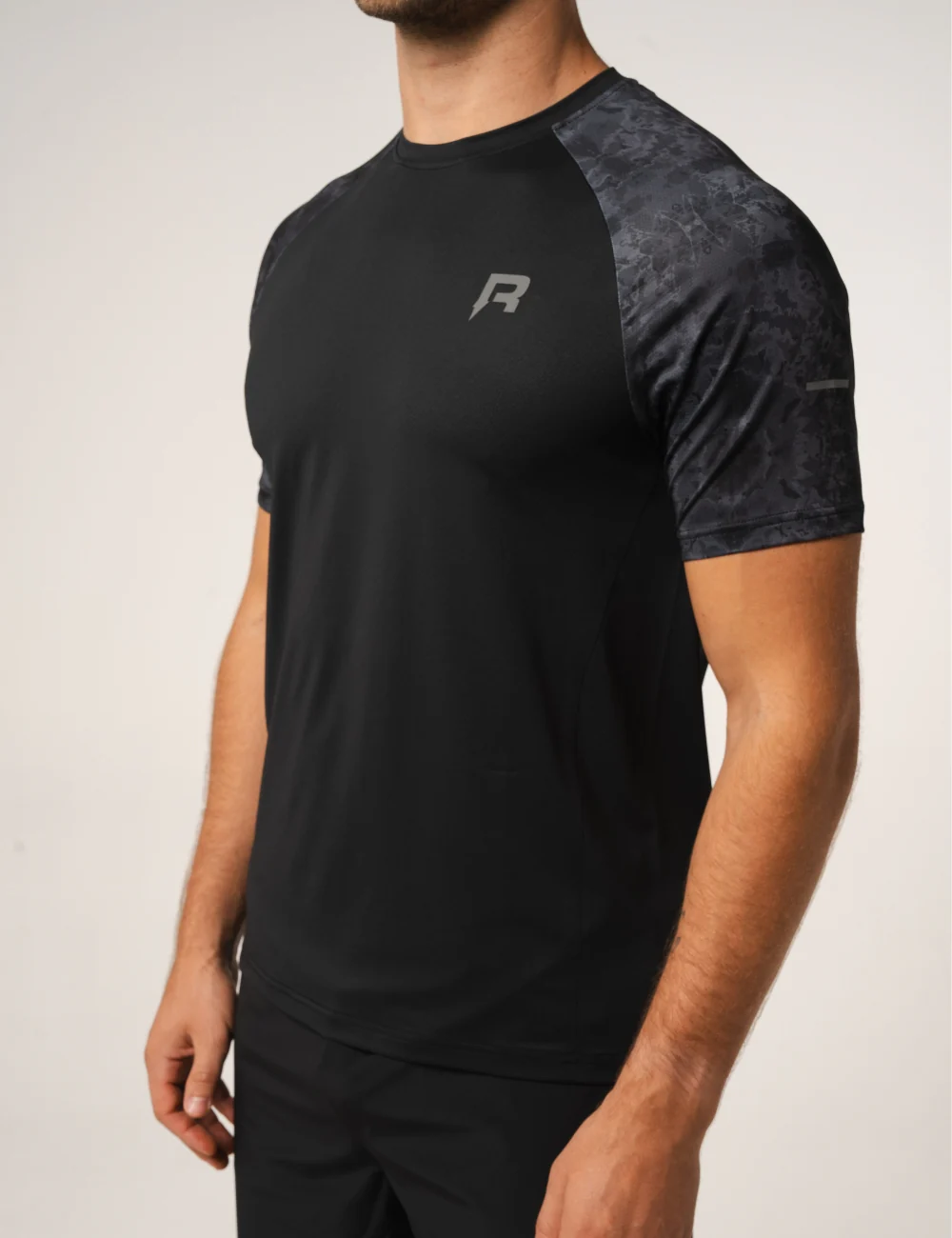 SHIBORI T-SHIRT - BLACK - Image 3