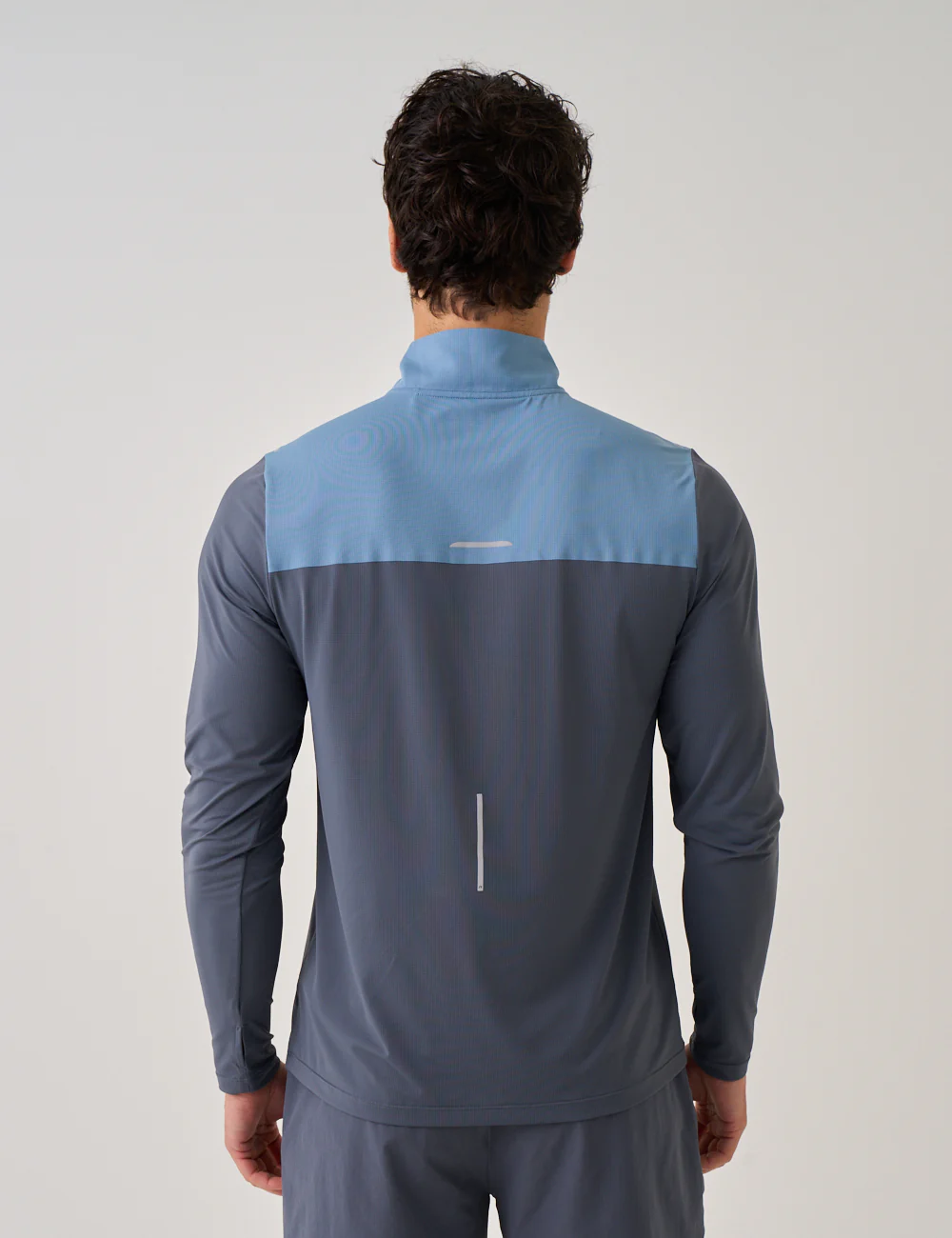 SUMMIT QUARTER ZIP - DUSTY BLUE / TURBULENCE - Image 3